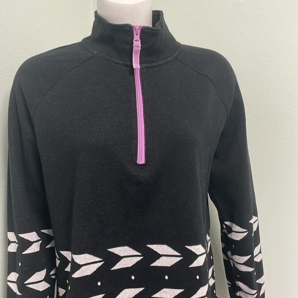 T BY Talbots RAGLAN HALF ZIP PULLOVER - GEO JACQUARD Size Medium - Picture 4 of 11